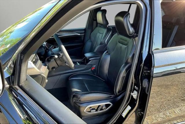 2024 Jeep Grand Cherokee Overland 4x4