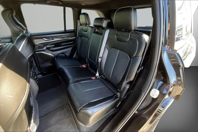 2024 Jeep Grand Cherokee Overland 4x4