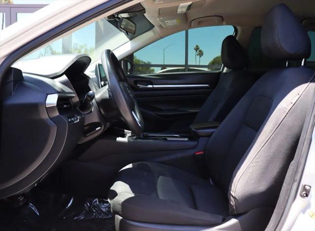 2021 Nissan Altima SV FWD