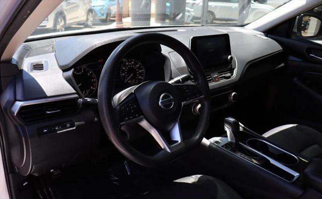 2021 Nissan Altima SV FWD