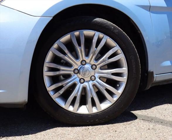2013 Chrysler 200 Limited