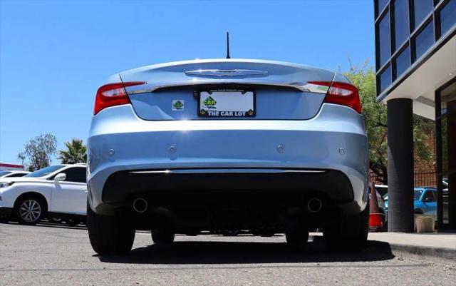 2013 Chrysler 200 Limited