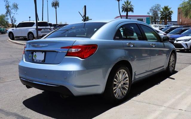 2013 Chrysler 200 Limited