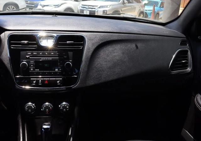 2013 Chrysler 200 Limited