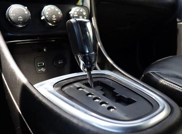 2013 Chrysler 200 Limited