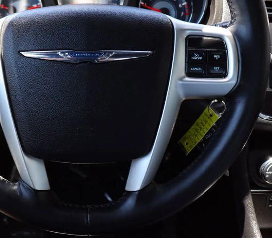 2013 Chrysler 200 Limited