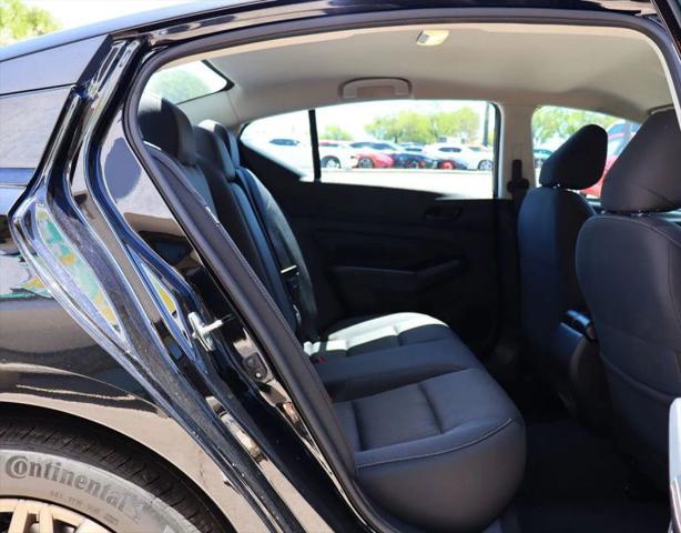 2023 Nissan Altima SV FWD