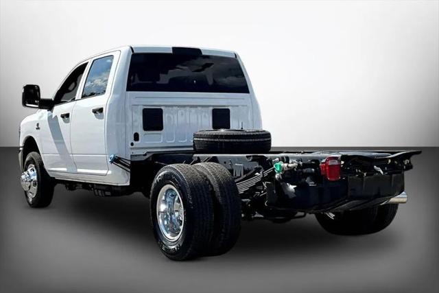 2026 Ram 3500 Tradesman/Big Horn