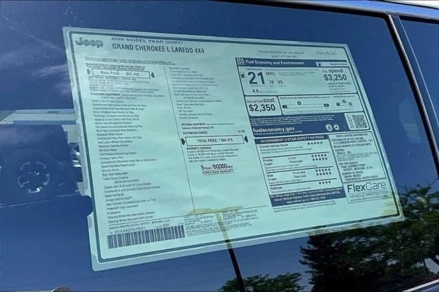 2026 Jeep Grand Cherokee L Laredo 4x4