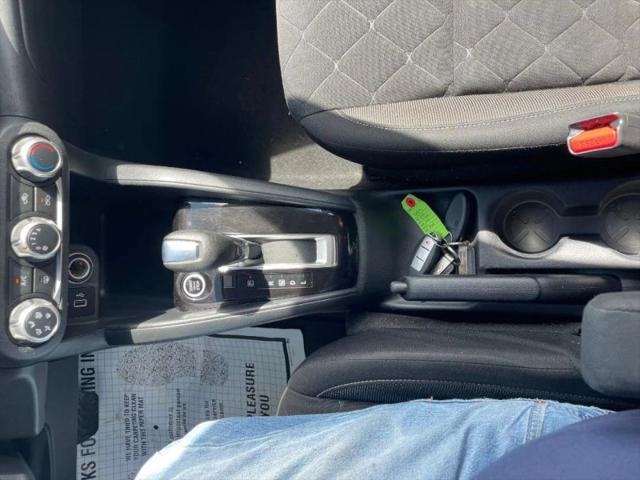 2020 Nissan Kicks S Xtronic CVT