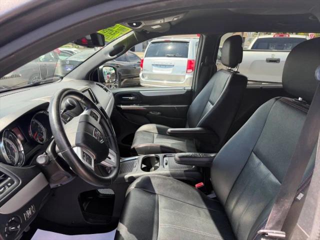 2017 Dodge Grand Caravan GT