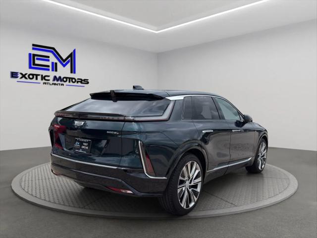 2024 Cadillac iQ Luxury w/1SE