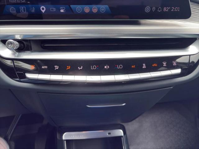 2024 Cadillac iQ Luxury w/1SE