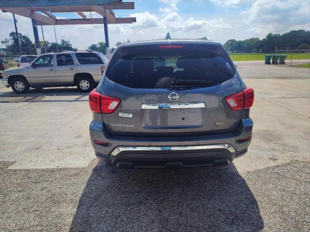 2019 Nissan Pathfinder SV