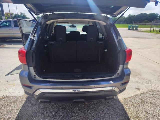 2019 Nissan Pathfinder SV
