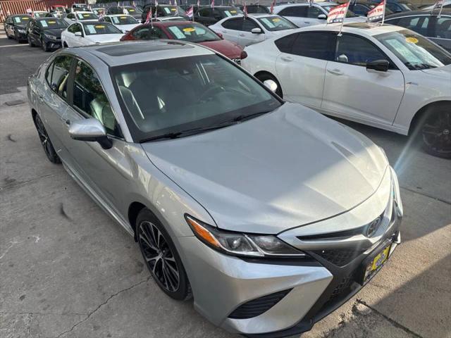 2018 Toyota Camry SE