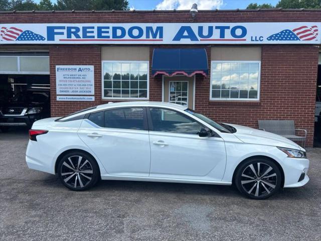 2020 Nissan Altima SR FWD