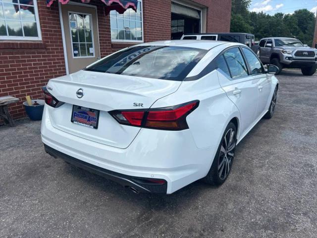 2020 Nissan Altima SR FWD