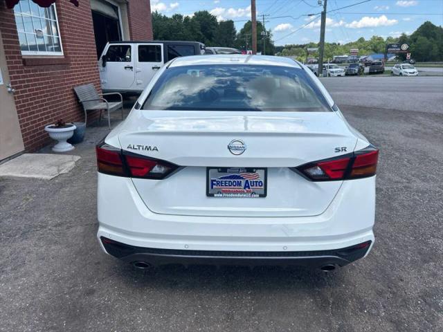 2020 Nissan Altima SR FWD