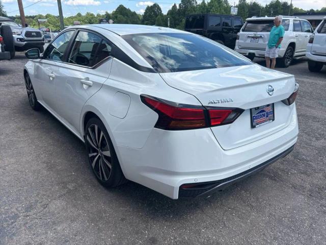 2020 Nissan Altima SR FWD