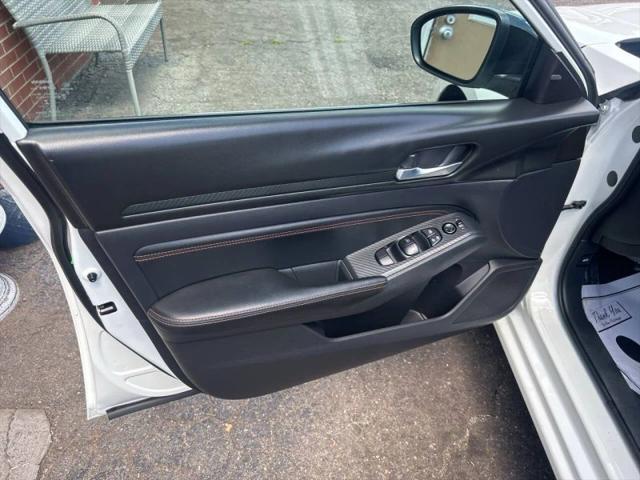2020 Nissan Altima SR FWD