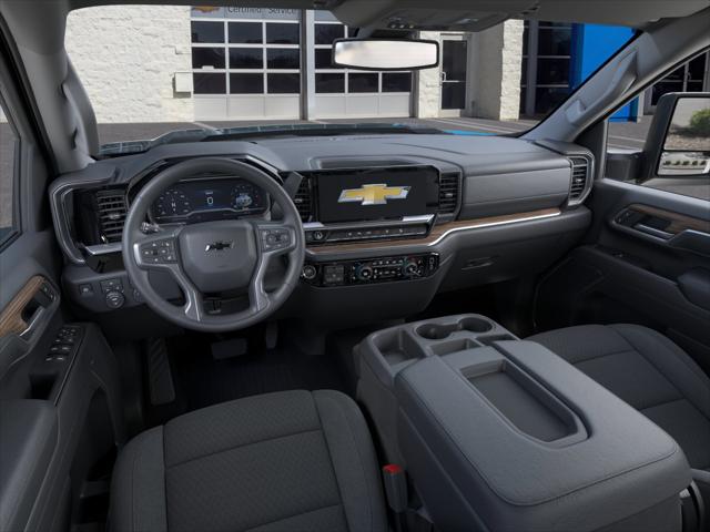 2026 Chevrolet Silverado 2500HD Crew Cab, Standard Bed, LT, 4WD