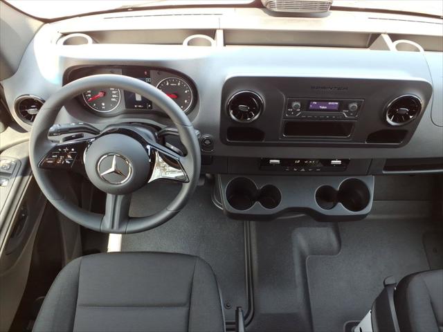 2026 Mercedes-Benz Sprinter 2500 Standard Roof 4-Cyl Diesel
