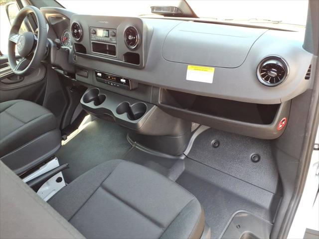 2026 Mercedes-Benz Sprinter 2500 Standard Roof 4-Cyl Diesel