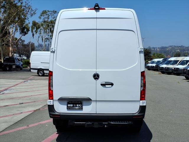 2026 Mercedes-Benz Sprinter 2500 Standard Roof 4-Cyl Diesel