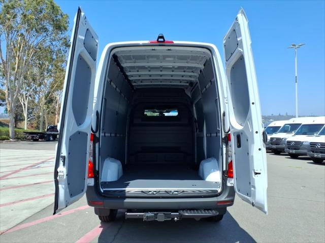 2026 Mercedes-Benz Sprinter 2500 Standard Roof 4-Cyl Diesel