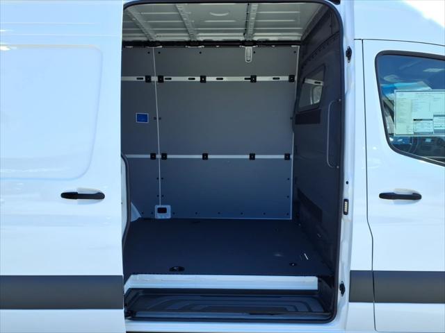 2026 Mercedes-Benz Sprinter 2500 Standard Roof 4-Cyl Diesel