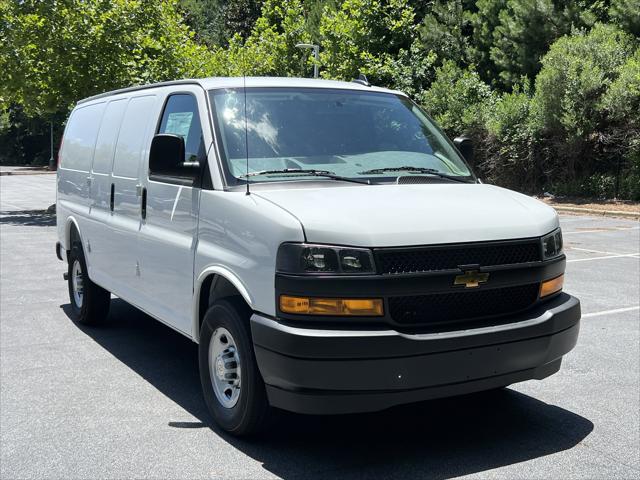 2025 Chevrolet Express Cargo Van RWD 2500 Regular Wheelbase WT