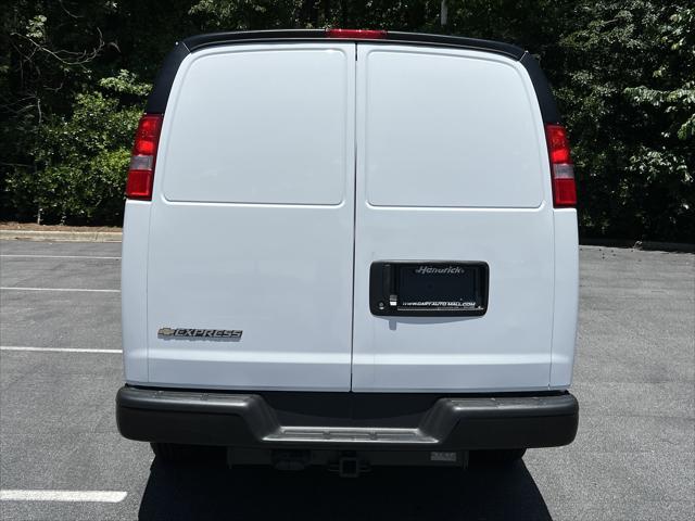 2025 Chevrolet Express Cargo Van RWD 2500 Regular Wheelbase WT