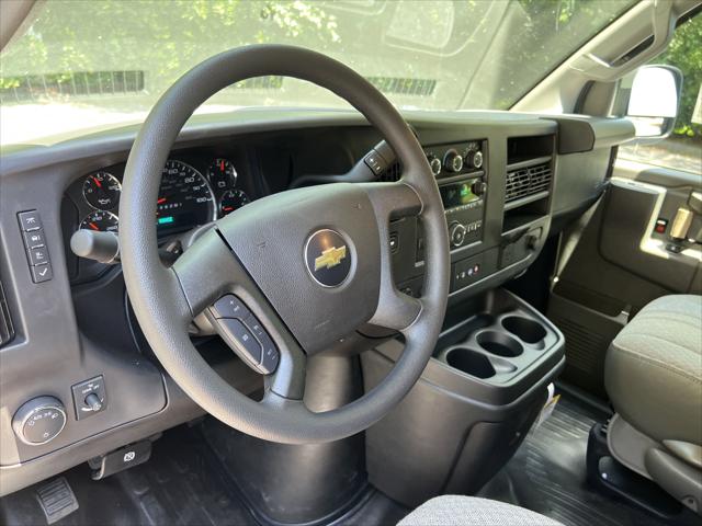 2025 Chevrolet Express Cargo Van RWD 2500 Regular Wheelbase WT
