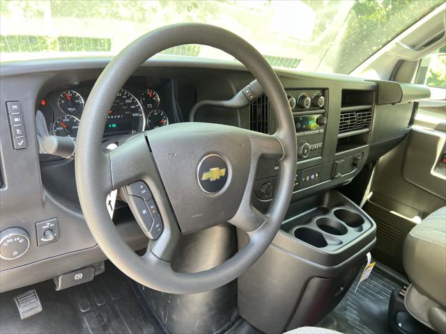 2025 Chevrolet Express Cargo Van RWD 2500 Regular Wheelbase WT