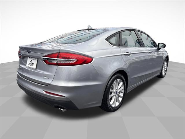 2020 Ford Fusion SE