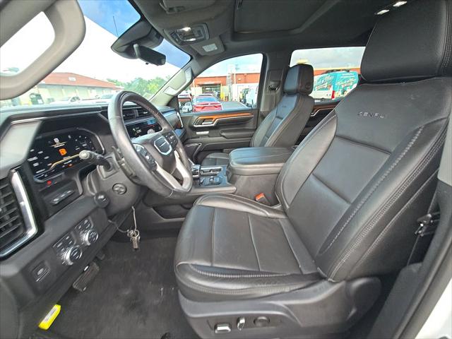 2023 GMC Sierra 1500 4WD Crew Cab Short Box Denali