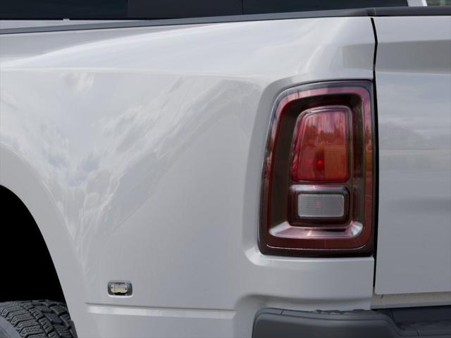 2026 Ram 3500 Tradesman Crew Cab 4x4 8 Box