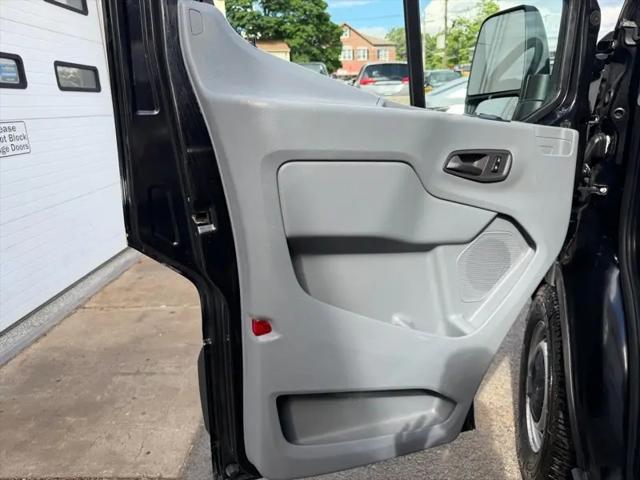 2018 Ford Transit 250 Van Med. Roof w/Dual Sliding 148-in. WB