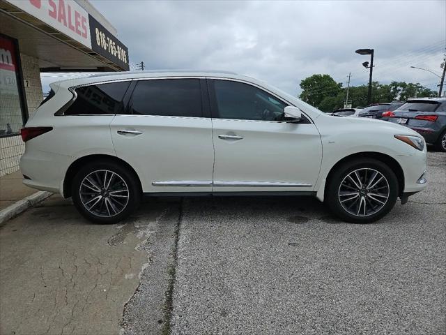 2018 INFINITI QX60 AWD