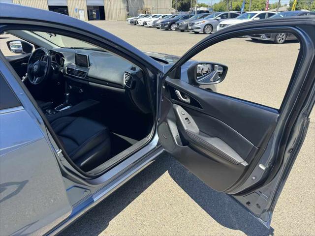 2015 Mazda Mazda3 i Grand Touring