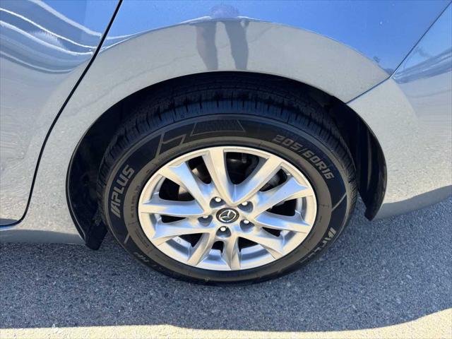 2015 Mazda Mazda3 i Grand Touring