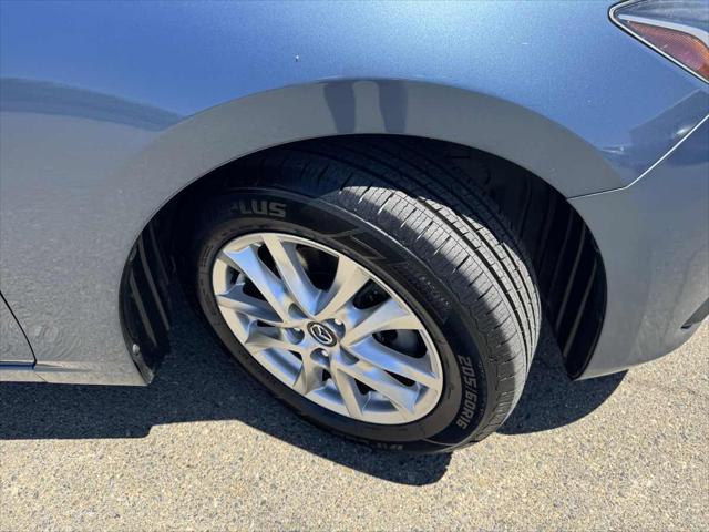 2015 Mazda Mazda3 i Grand Touring