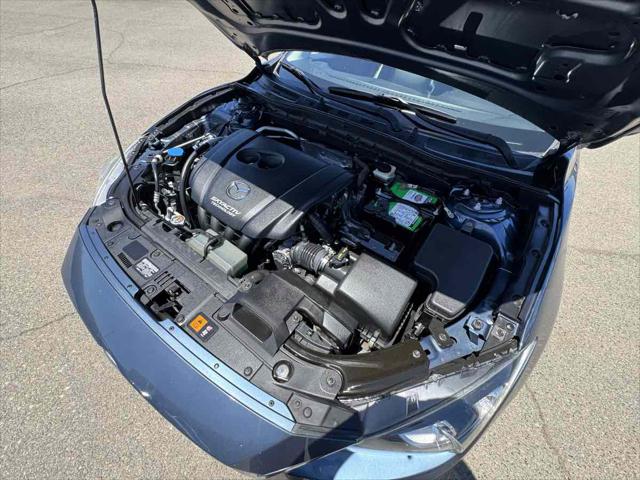 2015 Mazda Mazda3 i Grand Touring