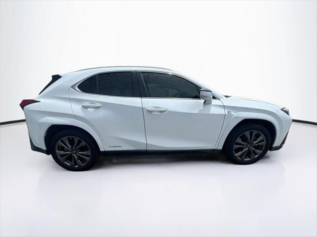 2022 Lexus UX 250h F SPORT