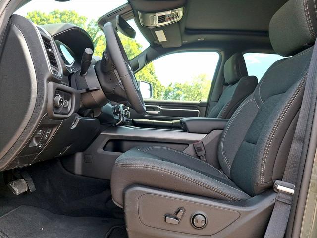 2026 RAM 1500 Big Horn/Lone Star - Photo 14