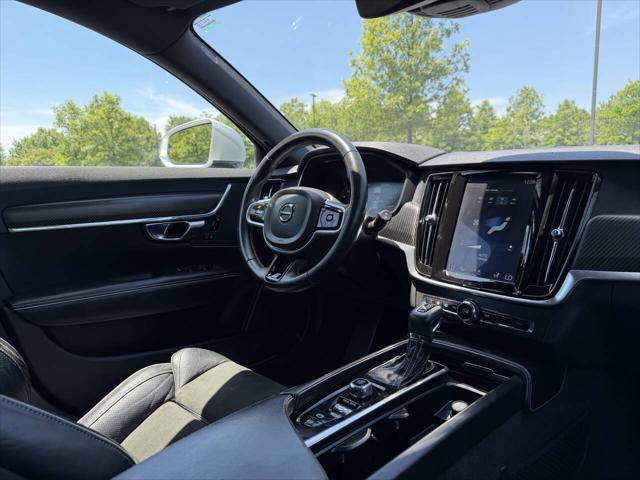 2018 Volvo V90 T5 R-Design