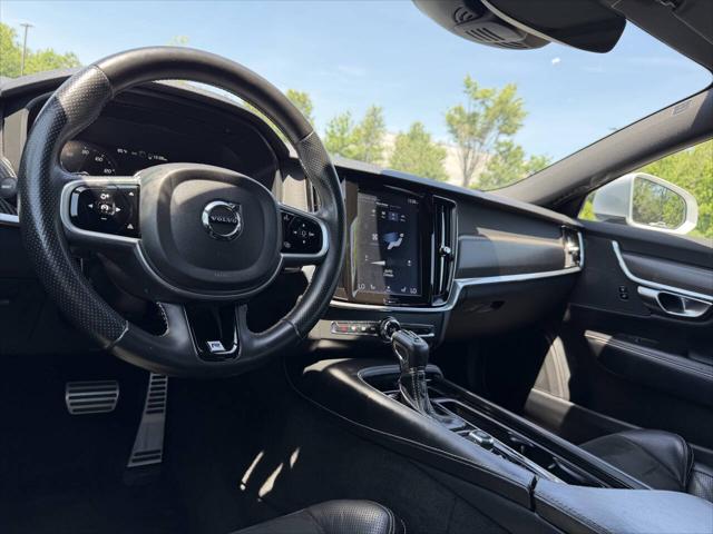 2018 Volvo V90 T5 R-Design