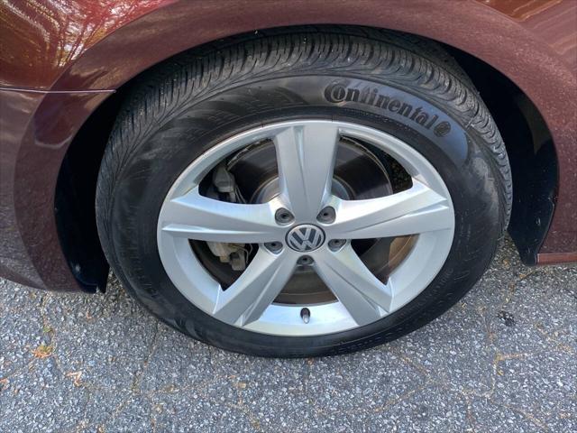 2013 Volkswagen Passat 2.5L SE