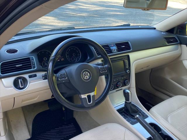 2013 Volkswagen Passat 2.5L SE